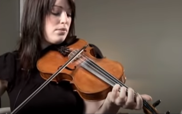 Fiddler Anna Ludlow Plays Slow Air