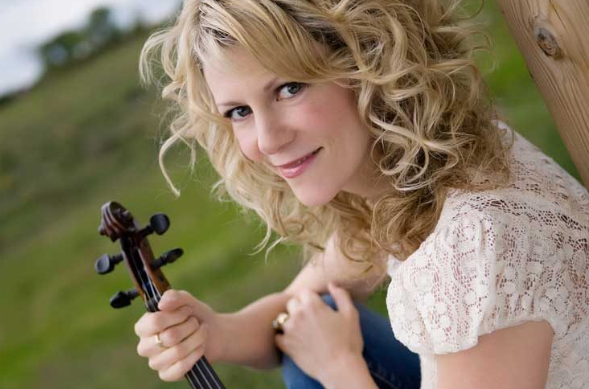 Fiddler Natalie MacMaster Plays the Volcanic Jig